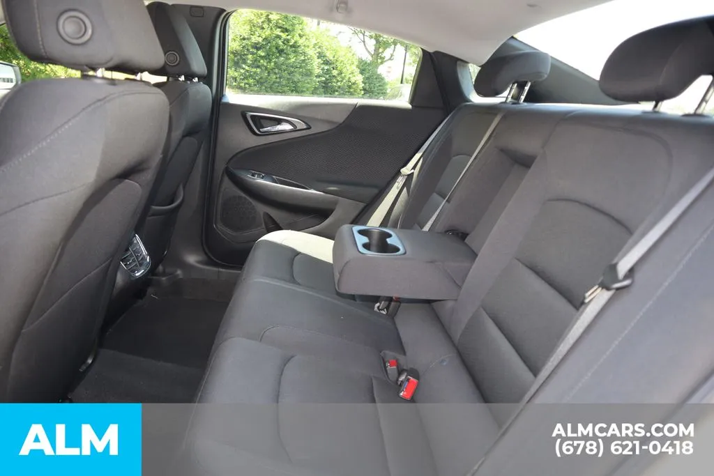 Chevrolet Malibu photo 16
