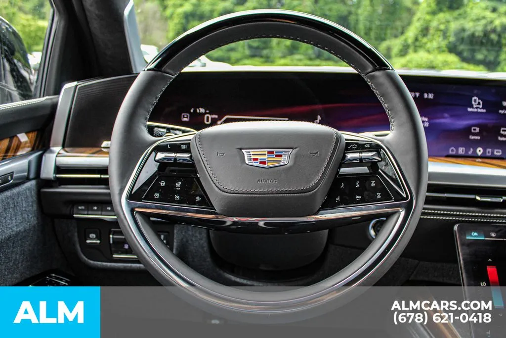 Cadillac Escalade photo 24