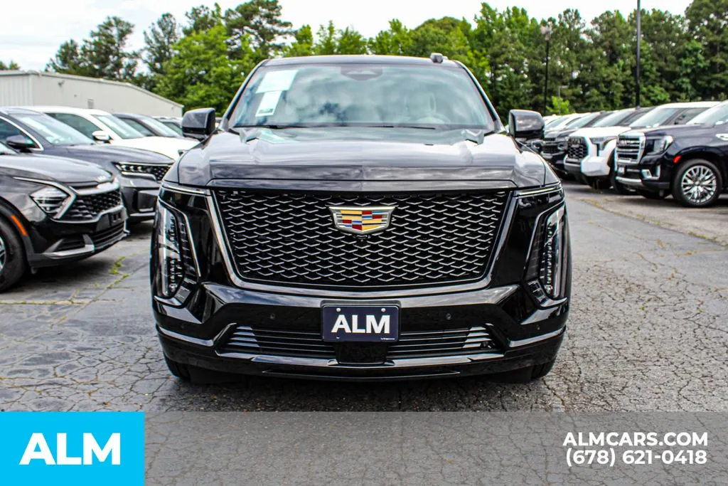 Cadillac Escalade photo 8