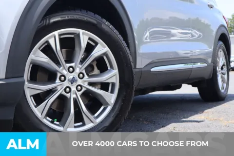 Another view of 2022 Ford Explorer Limited for sale in Duluth, GA at ALM Gwinnett