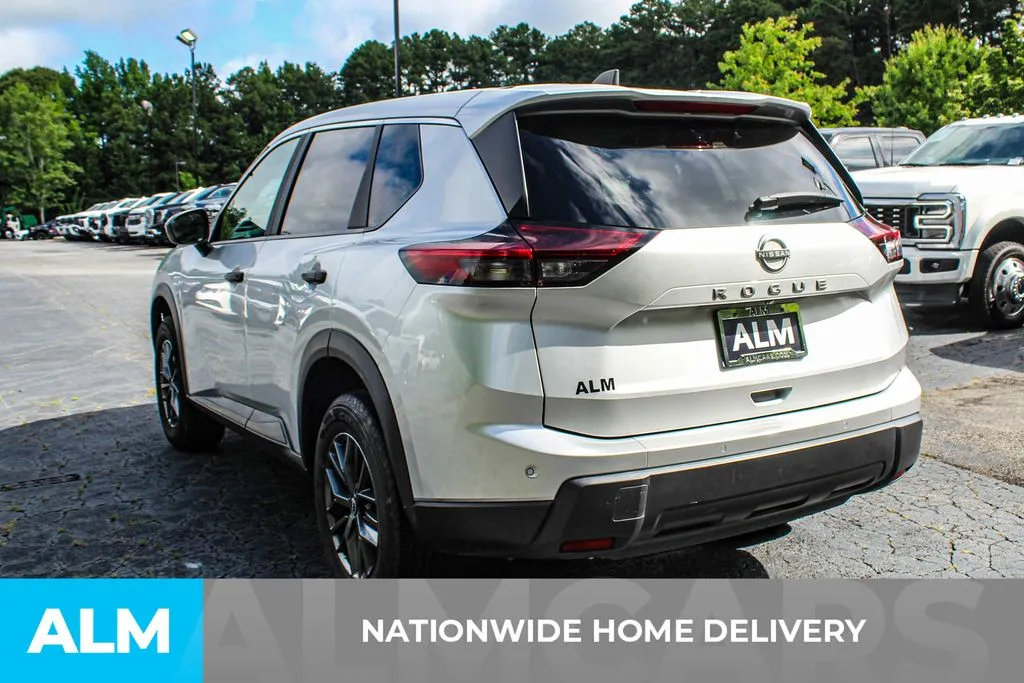 Nissan Rogue photo 4