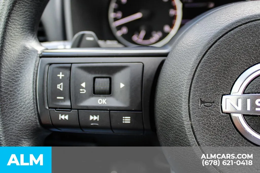 Nissan Rogue photo 26