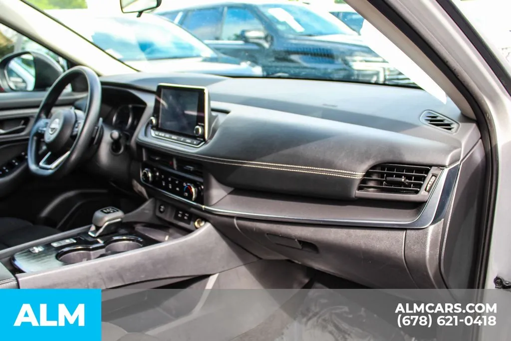 Nissan Rogue photo 23