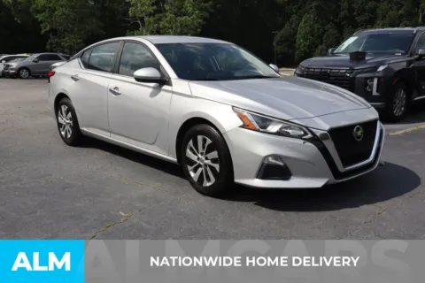 More photos of 2020 Nissan Altima 2.5 S at ALM Gwinnett, GA