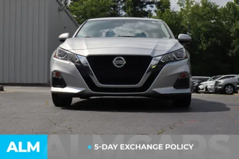 More photos of 2020 Nissan Altima 2.5 S at ALM Gwinnett, GA