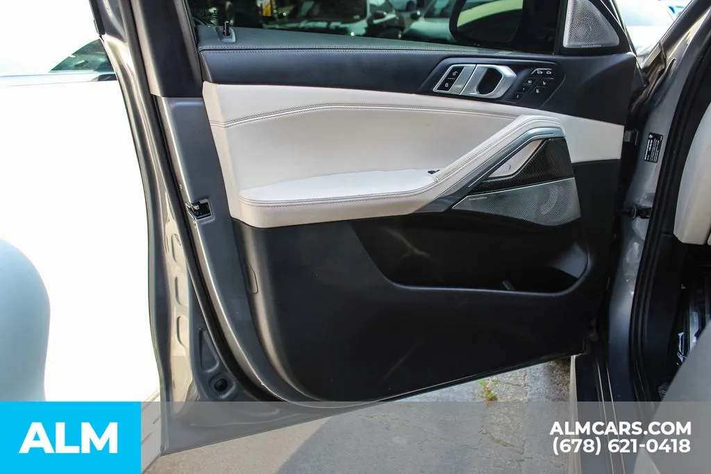 BMW X6 photo 35
