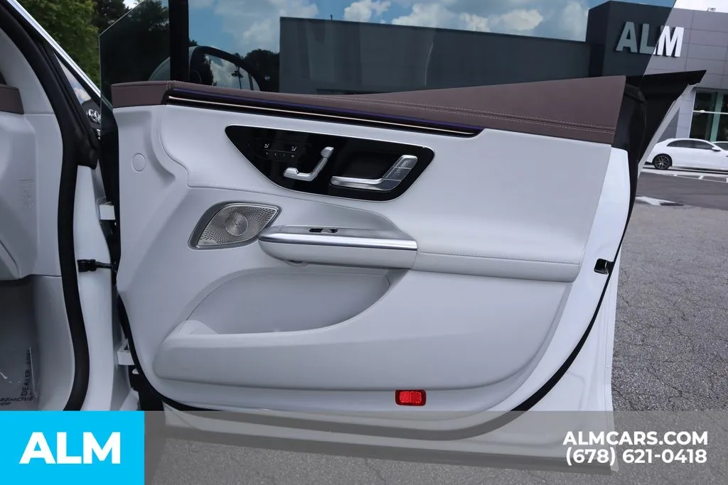 Mercedes-Benz EQE photo 27