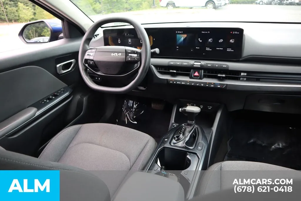 2025 Kia K4 LXS - Photo 22