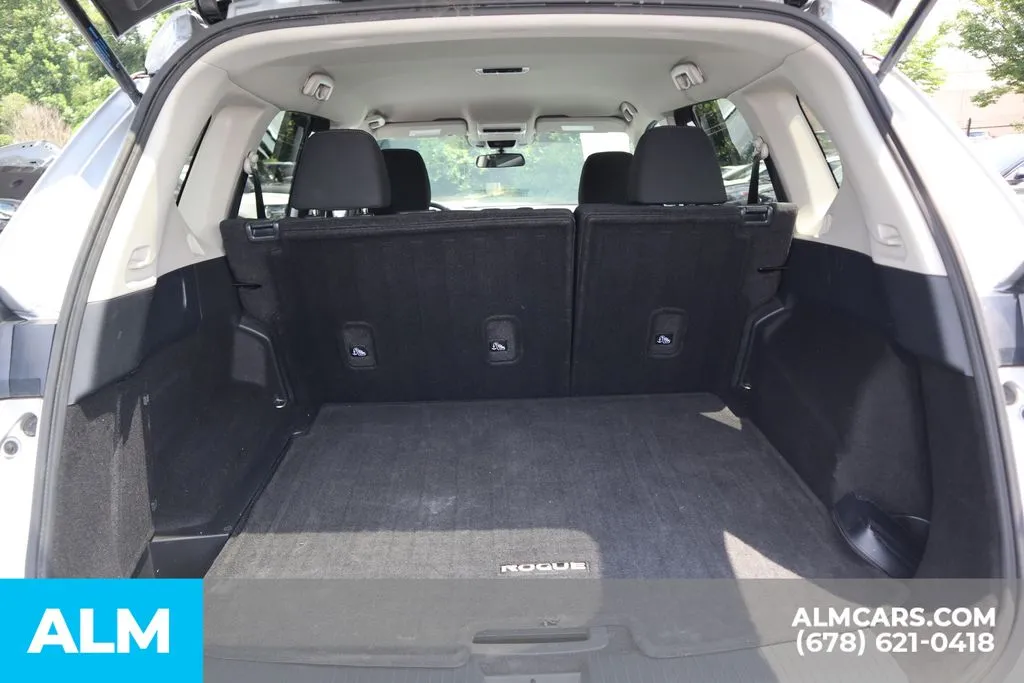 Nissan Rogue photo 20