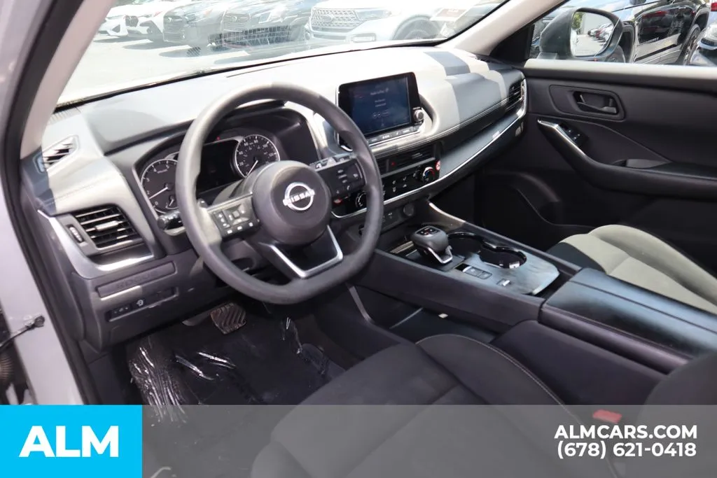 Nissan Rogue photo 9
