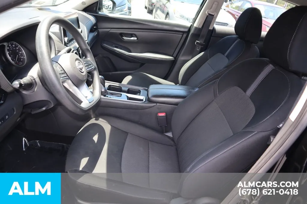 Nissan Sentra photo 10