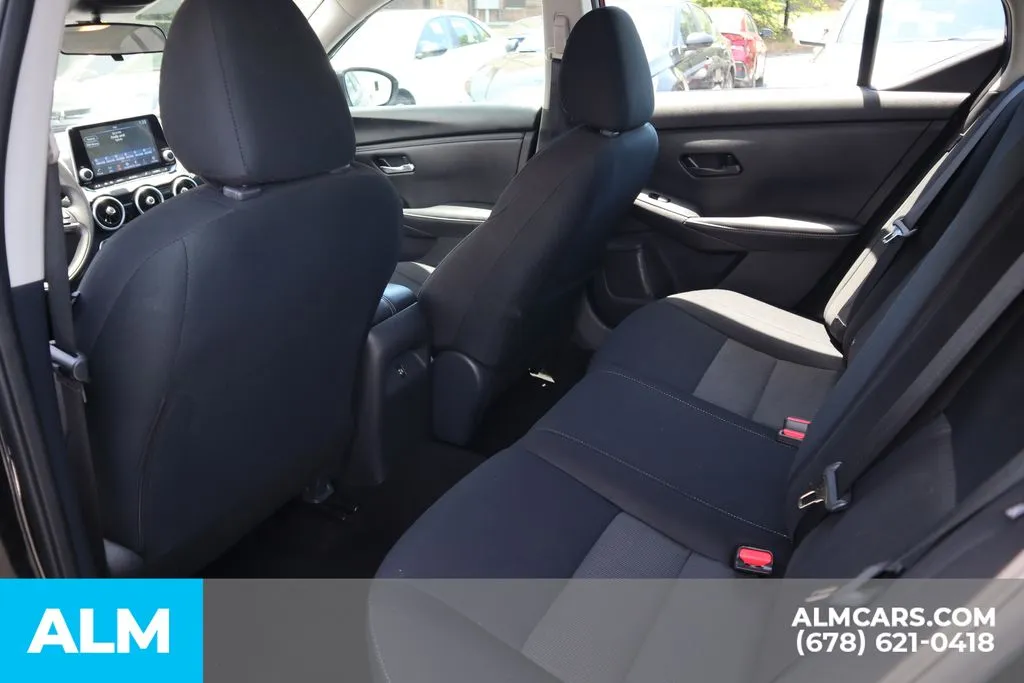 Nissan Sentra photo 16