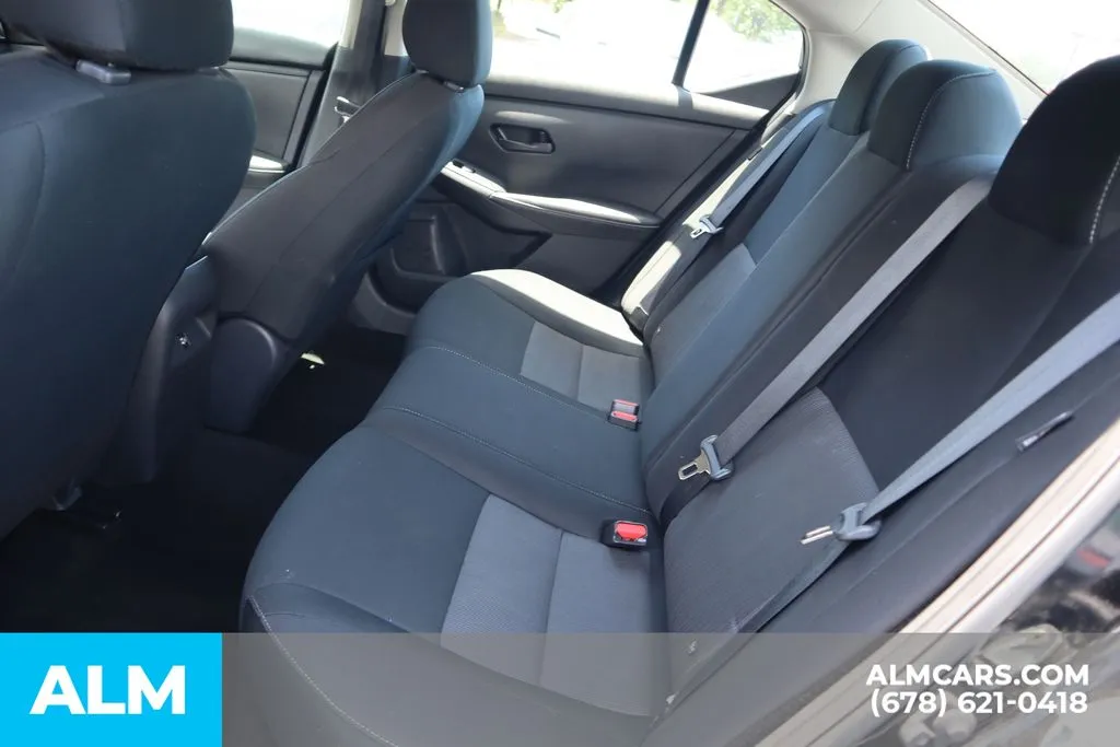 Nissan Sentra photo 15