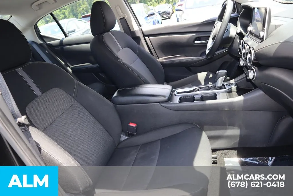 Nissan Sentra photo 24