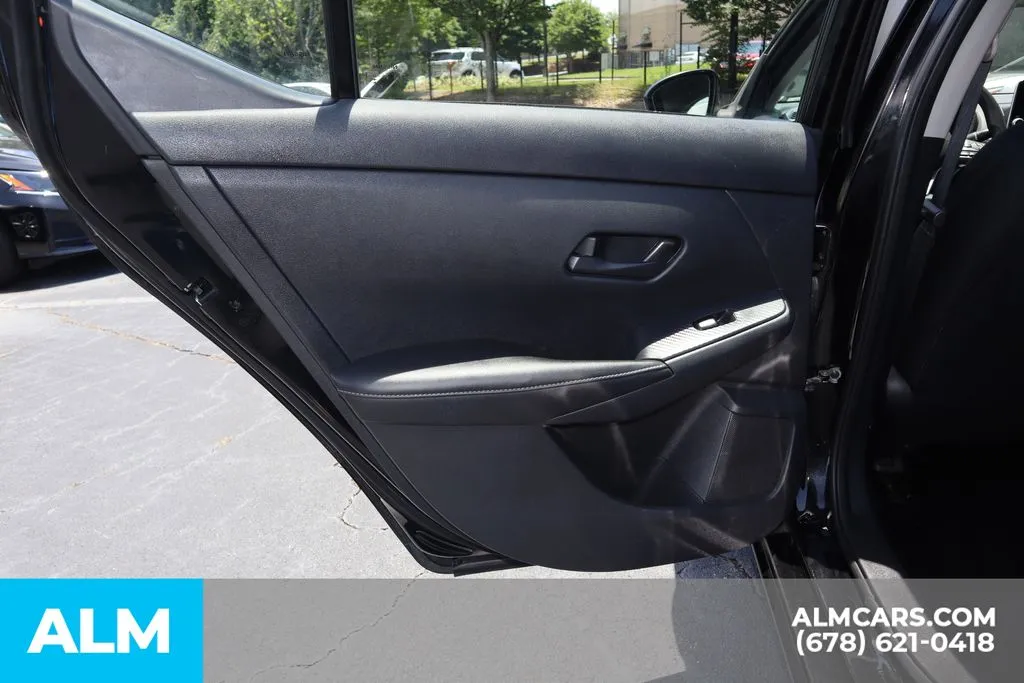 Nissan Sentra photo 17