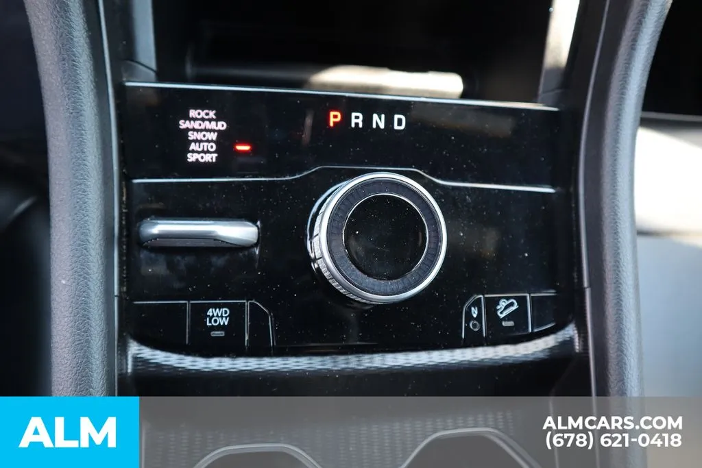 Jeep Grand Cherokee photo 32