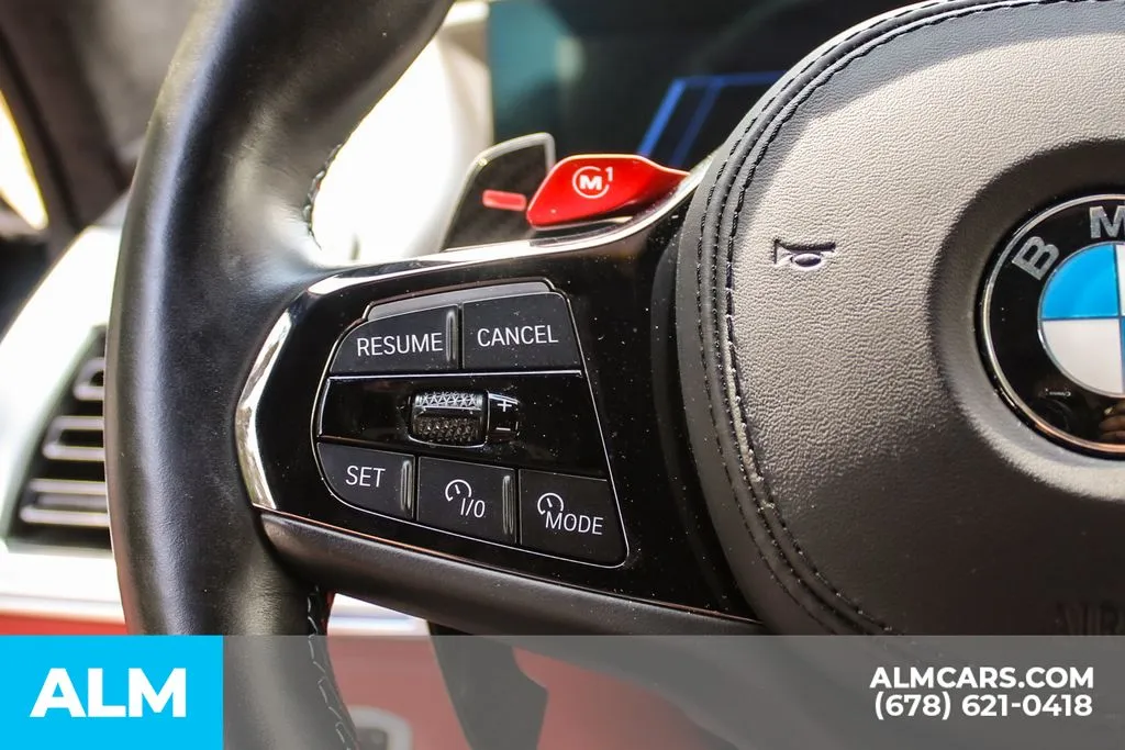 BMW XM photo 23