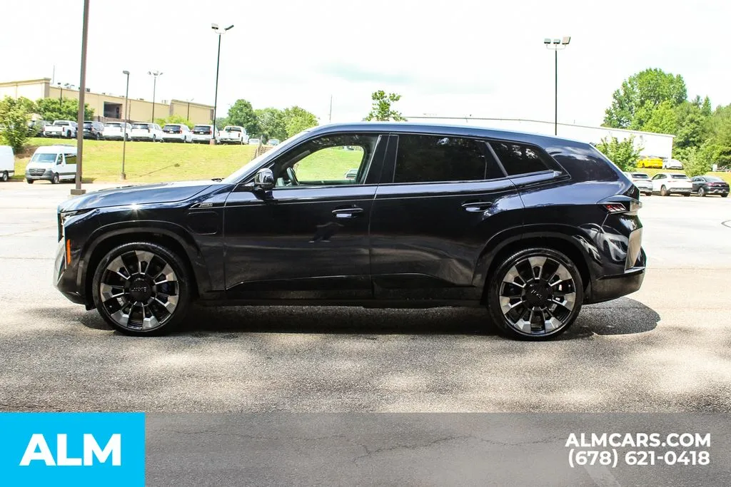 BMW XM photo 6
