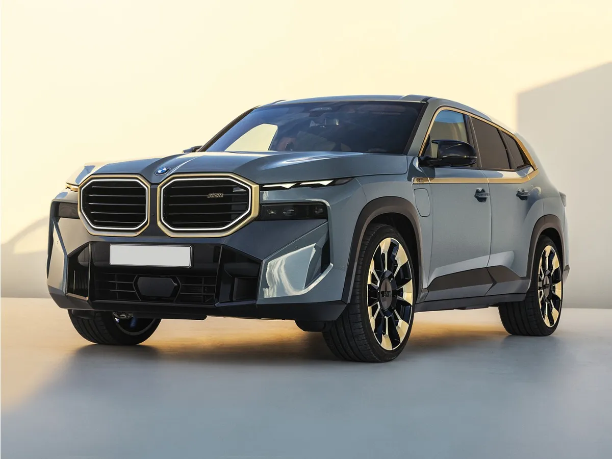 2023 BMW XM -'s photo