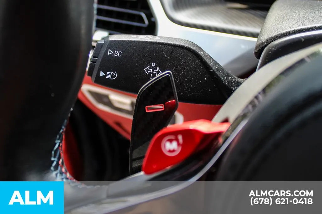 BMW XM photo 27