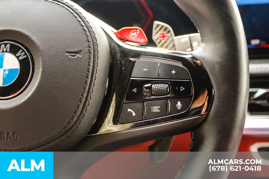 BMW XM photo 24