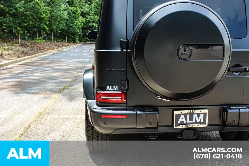 Mercedes-Benz G-Class photo 12