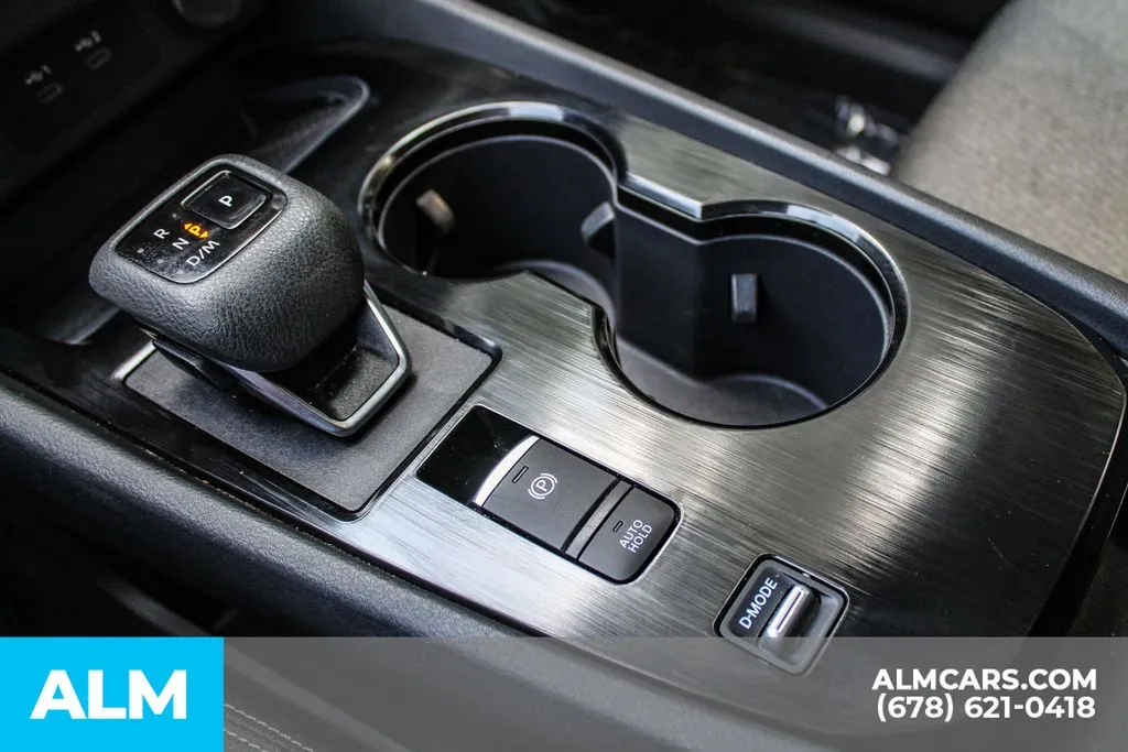 Nissan Rogue photo 36