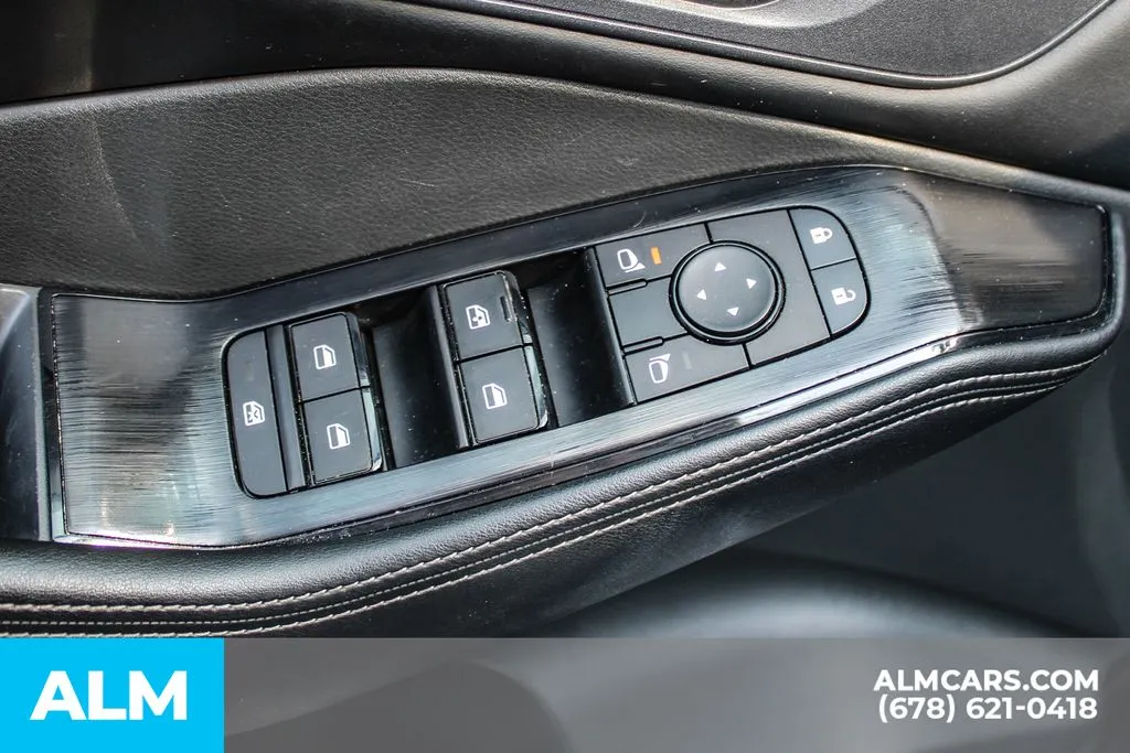 Nissan Rogue photo 39
