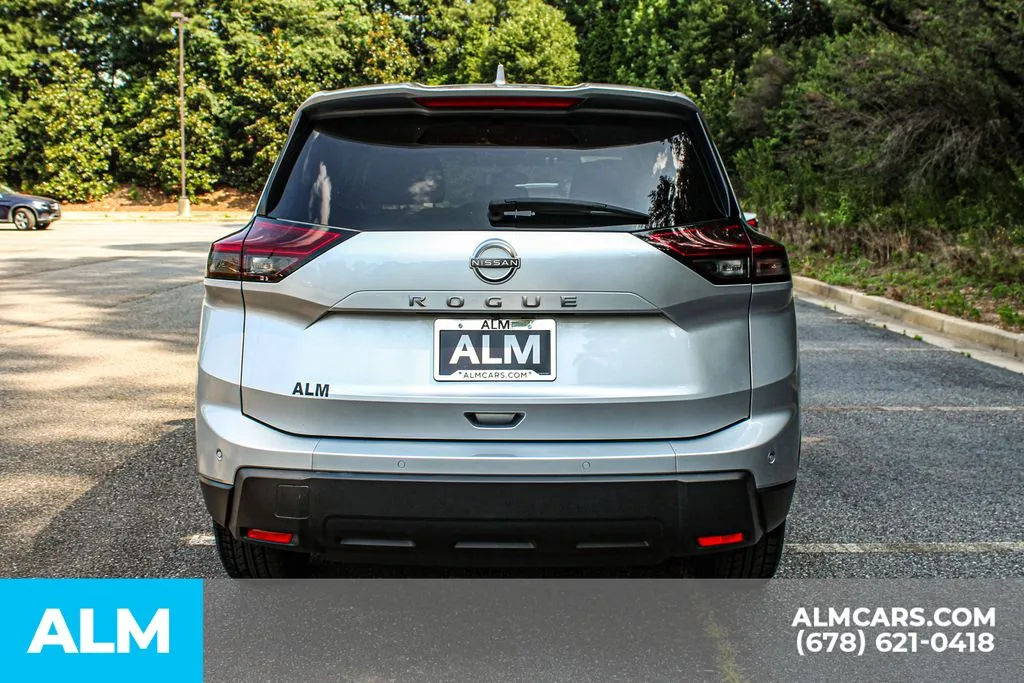 Nissan Rogue photo 10
