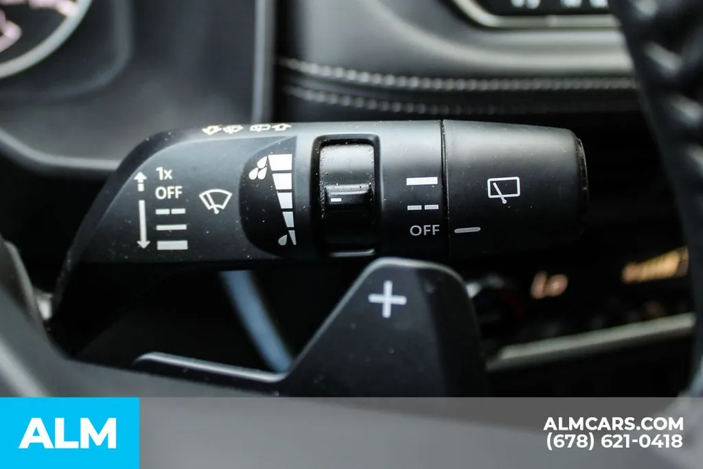 Nissan Rogue photo 29