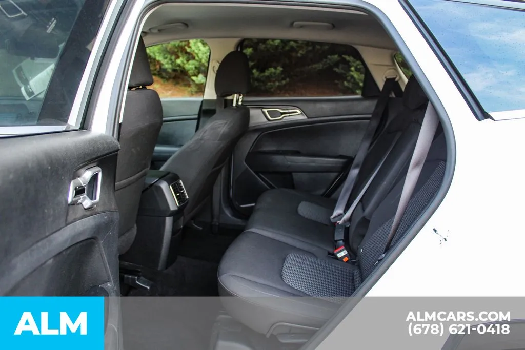 Kia Sportage photo 17