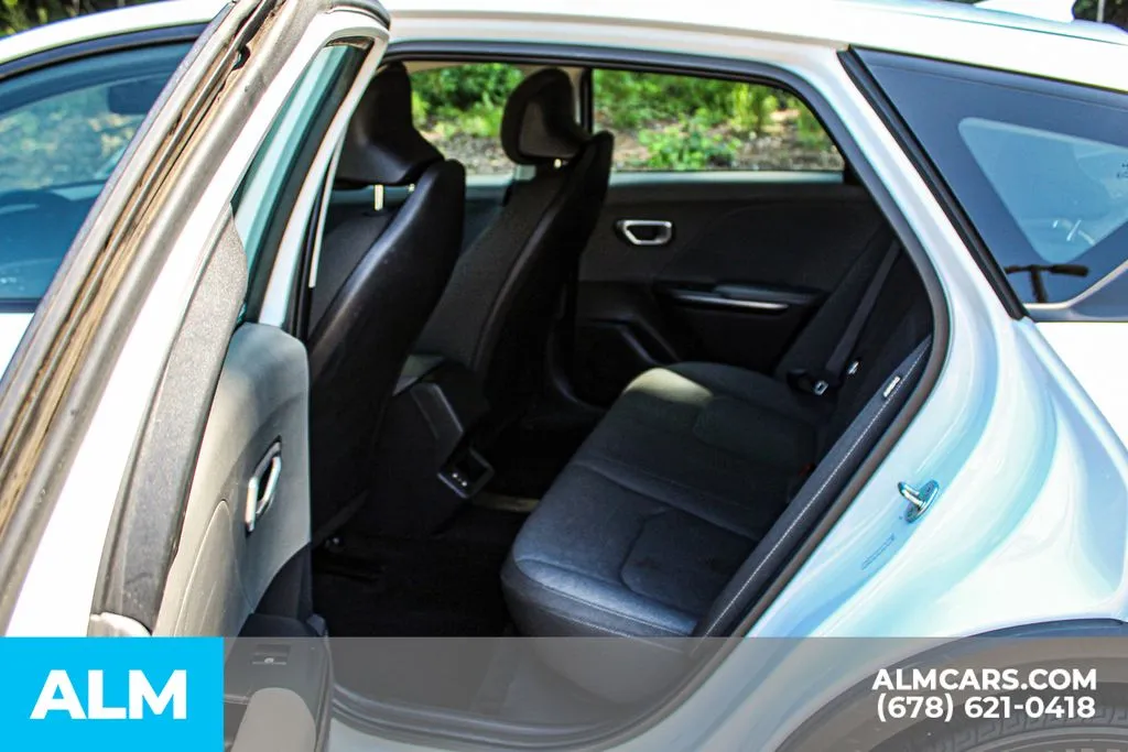 Kia K4 photo 17