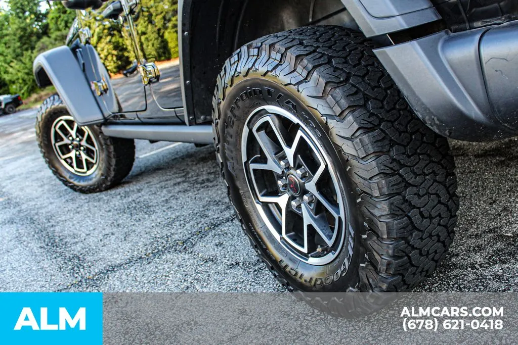 2025 Jeep Wrangler 4-Door Rubicon - Photo 12