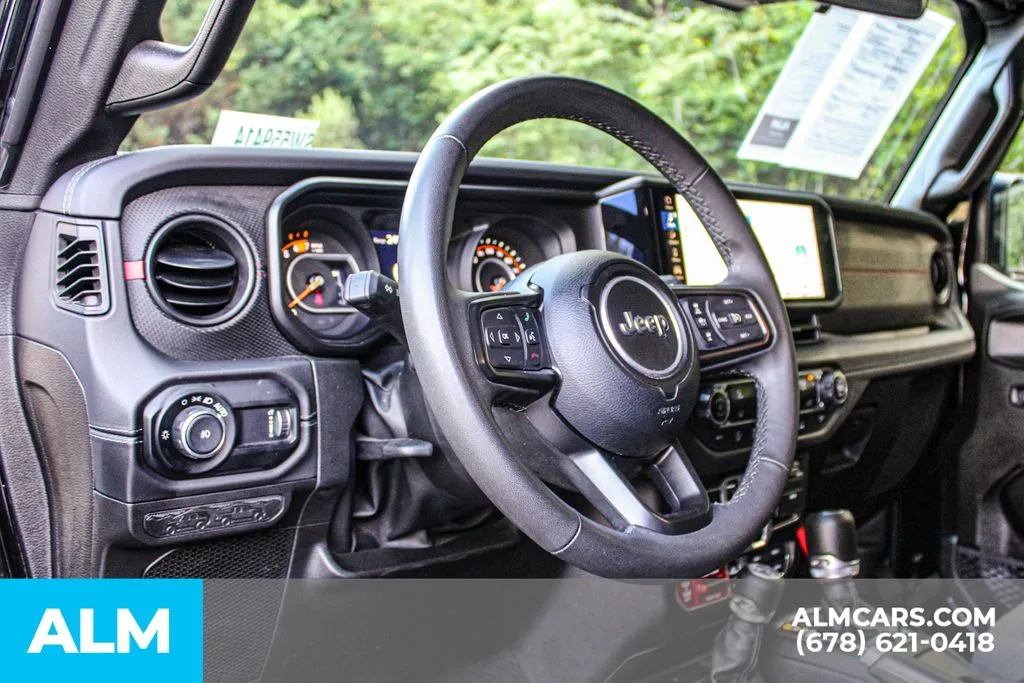 2025 Jeep Wrangler 4-Door Rubicon - Photo 21