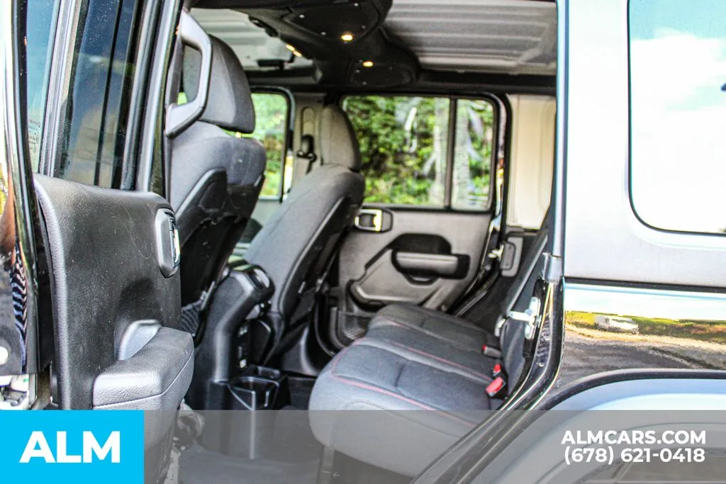 2025 Jeep Wrangler 4-Door Rubicon - Photo 16