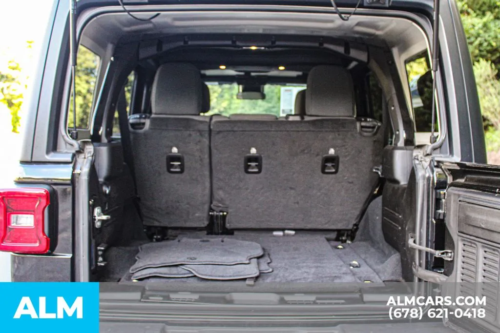 2025 Jeep Wrangler 4-Door Rubicon - Photo 20
