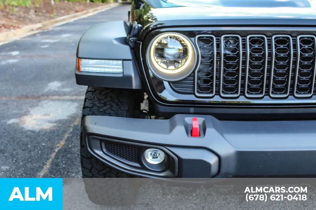 2025 Jeep Wrangler 4-Door Rubicon - Photo 10