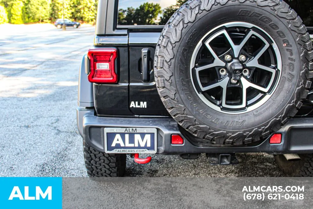 2025 Jeep Wrangler 4-Door Rubicon - Photo 11