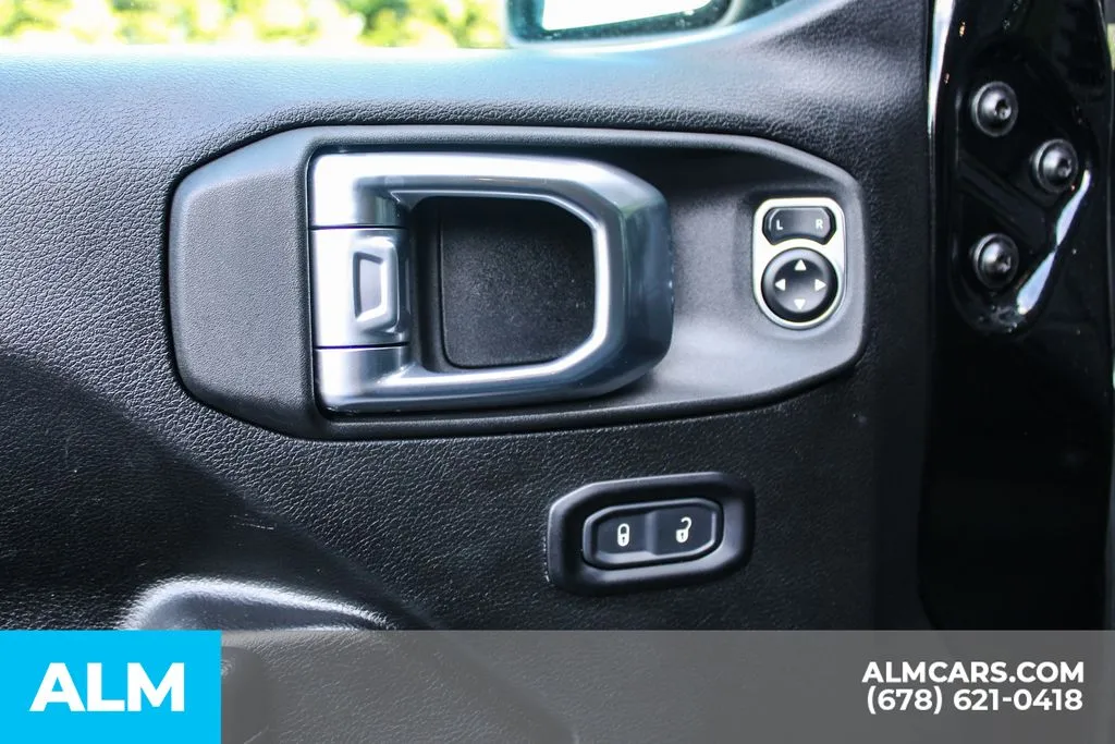 2025 Jeep Wrangler 4-Door Rubicon - Photo 38