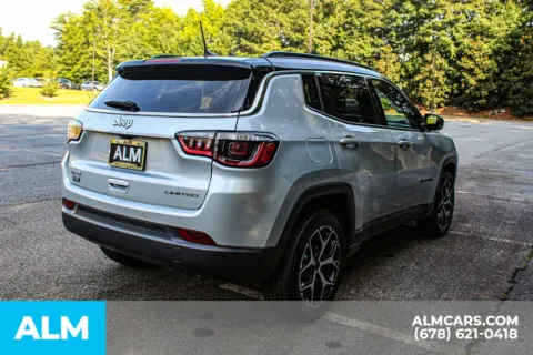 More photos of 2025 Jeep Compass Limited at ALM Gwinnett, GA