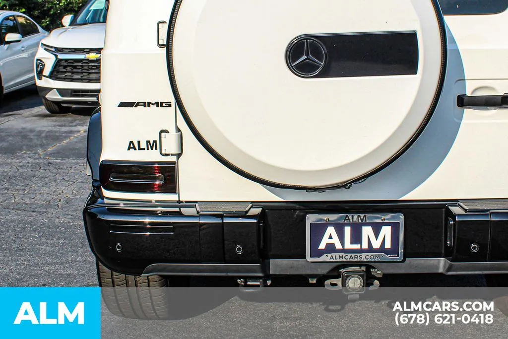 Mercedes-Benz G-Class photo 11