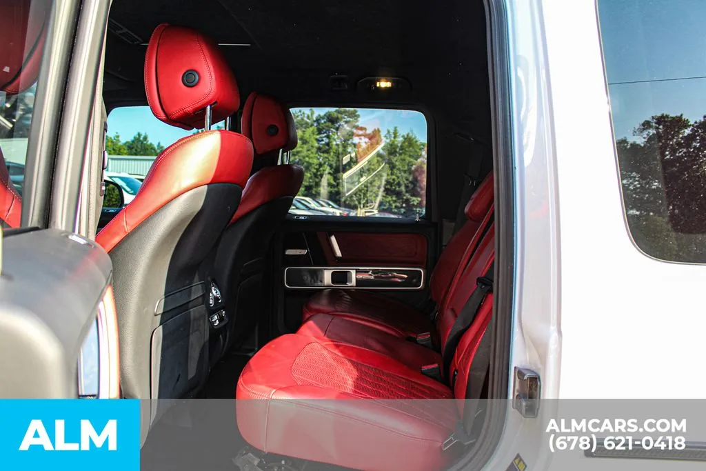 Mercedes-Benz G-Class photo 14