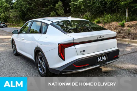 More photos of 2025 Kia K4 LXS at ALM Gwinnett, GA