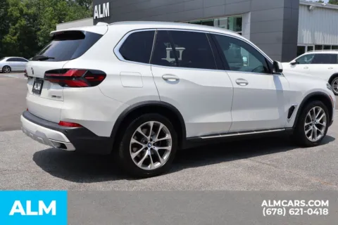 More photos of 2024 BMW X5 sDrive40i at ALM Gwinnett, GA