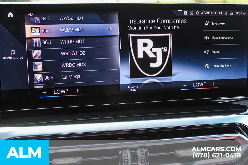 BMW i4 photo 29