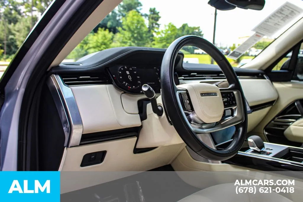 Land Rover Range Rover photo 21