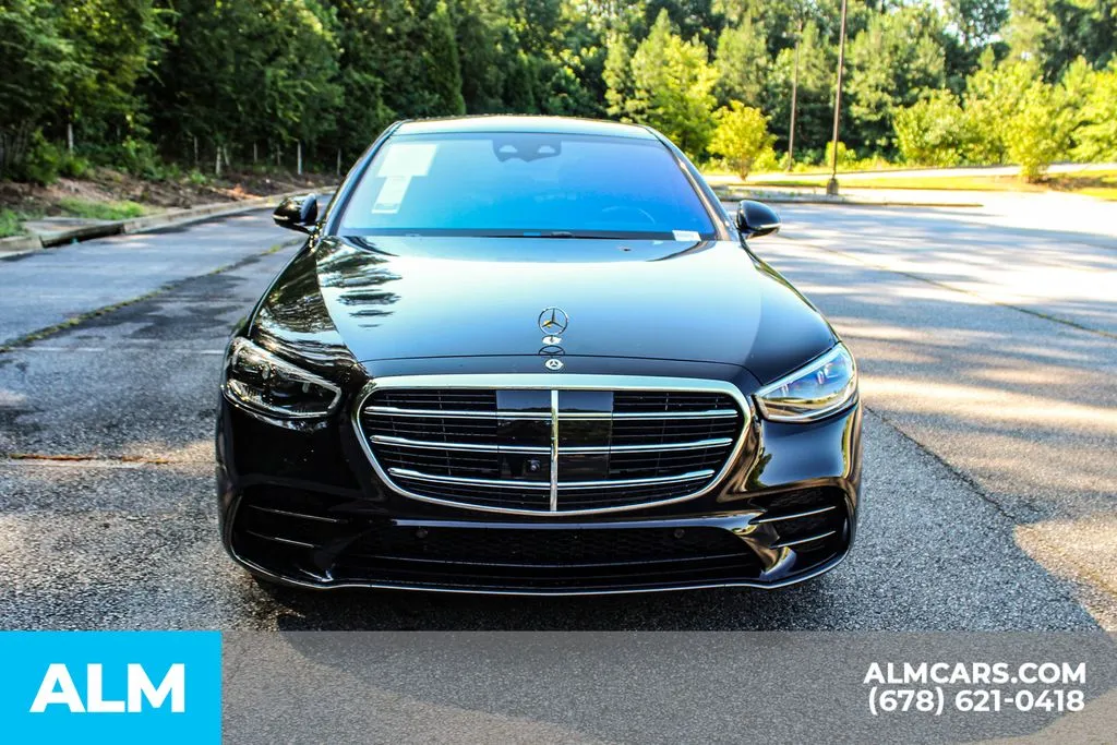 Mercedes-Benz S-Class photo 9