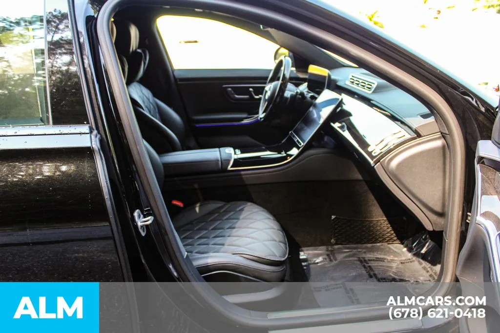 Mercedes-Benz S-Class photo 20