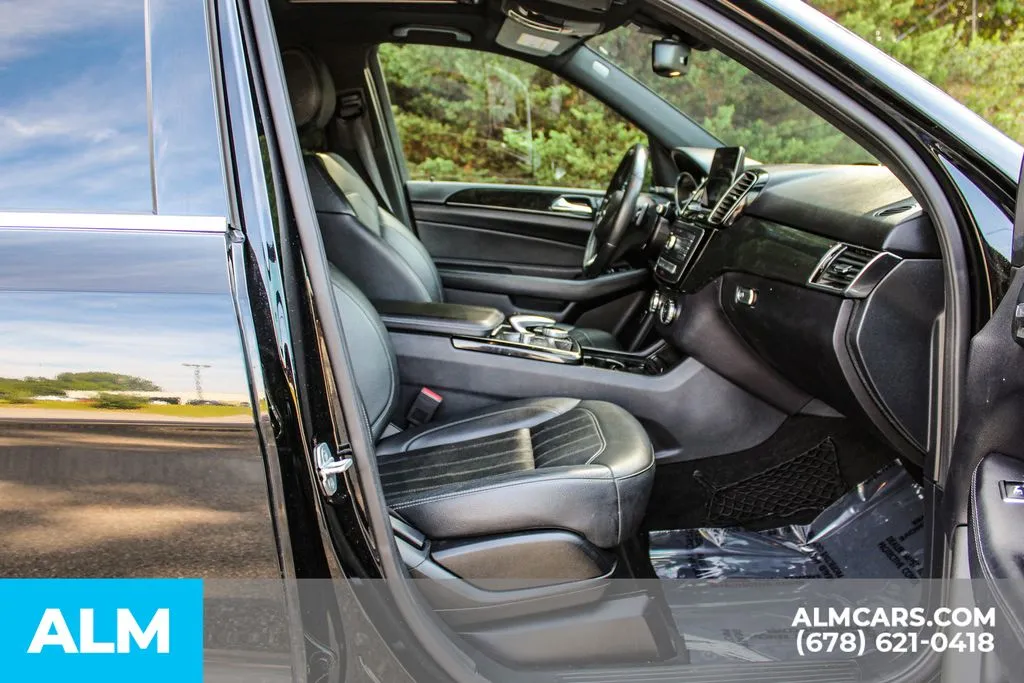 Mercedes-Benz GLE photo 18