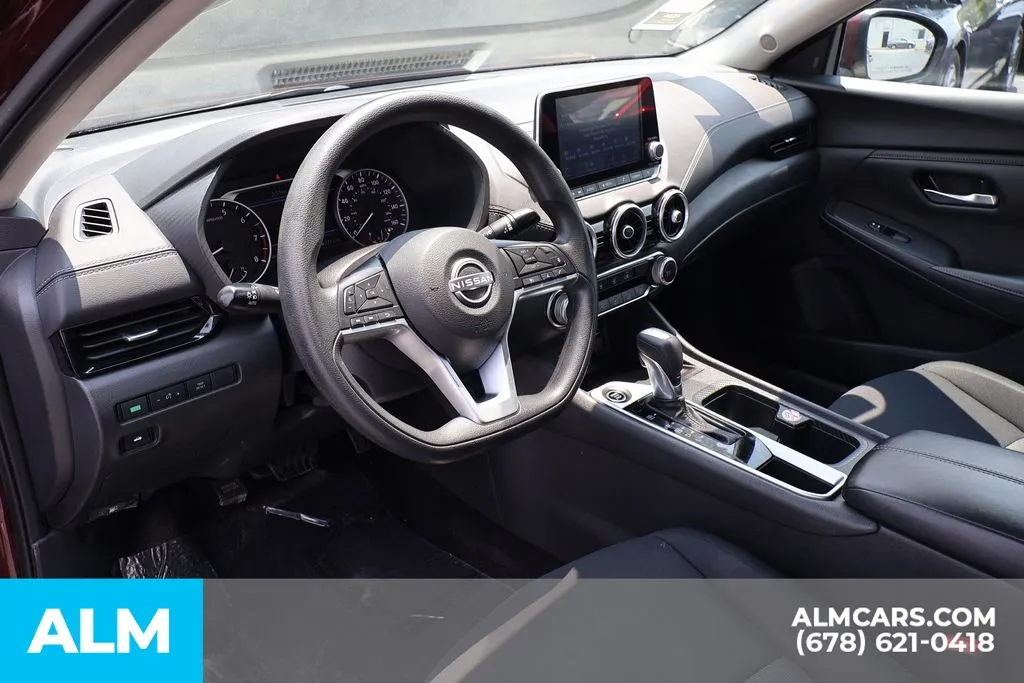 Nissan Sentra photo 9